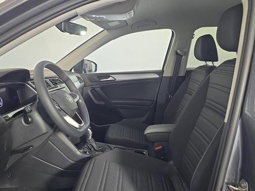 Platinum Gray Metallic 2023 Volkswagen Tiguan 2.0T S
