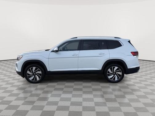 Opal White Pearl 2026 Volkswagen Atlas 2.0T SEL