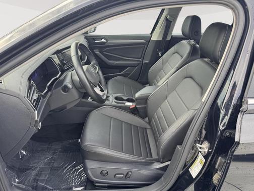 2022 Volkswagen Jetta 1.5T SE