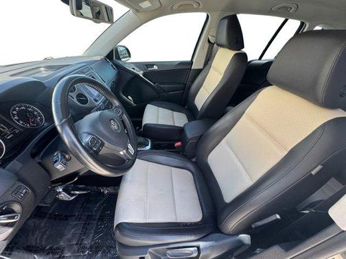 2016 Volkswagen Tiguan S