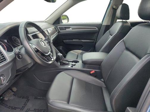 2019 Volkswagen Atlas 3.6L SE w/Technology