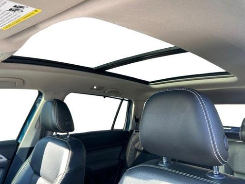 2021 Volkswagen Atlas 3.6 V6 SE w/ Technology