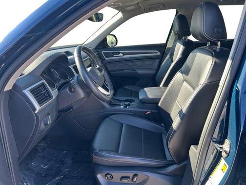 2021 Volkswagen Atlas 3.6 V6 SE w/ Technology