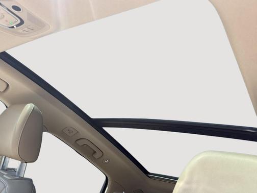 Glacier White Metallic 2019 Audi Q7 55 Premium Plus