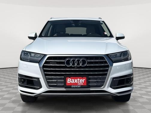 Glacier White Metallic 2019 Audi Q7 55 Premium Plus