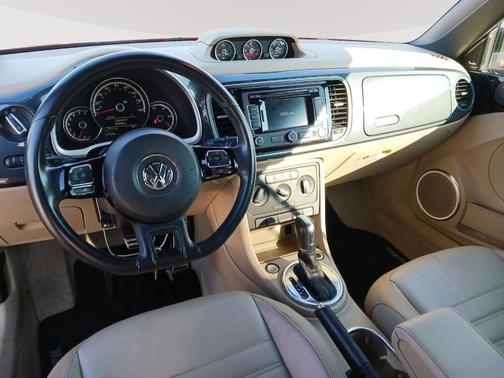 2013 Volkswagen Beetle 2.0T