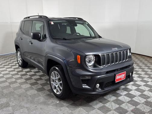 Graphite Gray 2022 Jeep Renegade Latitude