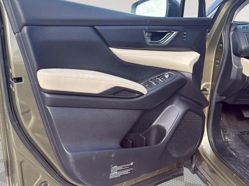 Autumn Green Metallic 2024 Subaru Ascent Limited