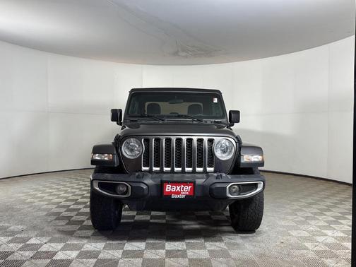 Granite Crystal Clearcoat Metallic 2021 Jeep Gladiator Overland