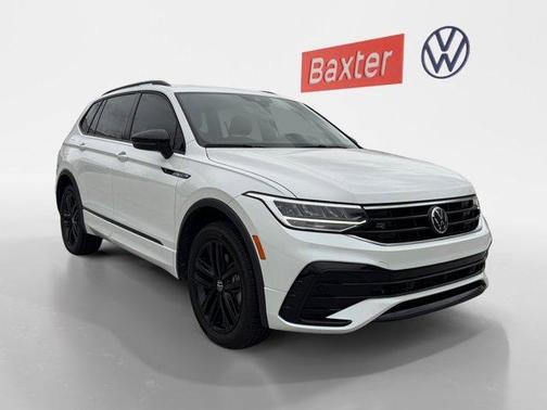 2022 Volkswagen Tiguan 2.0T SE R-Line Black