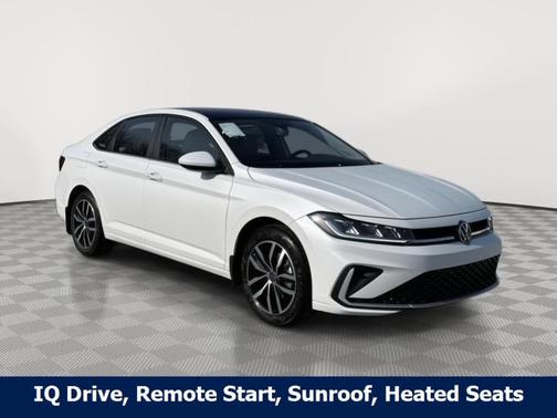 Opal White Pearl 2026 Volkswagen Jetta 1.5T SE