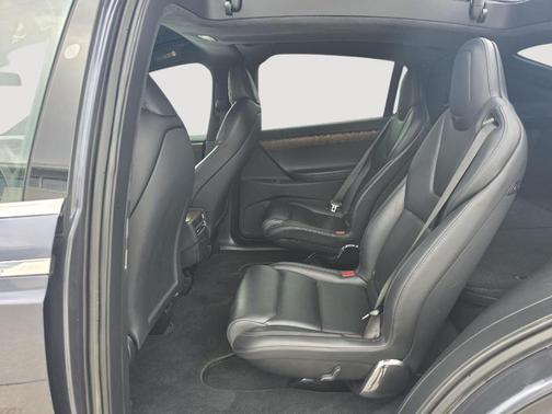 2020 Tesla Model X Long Range
