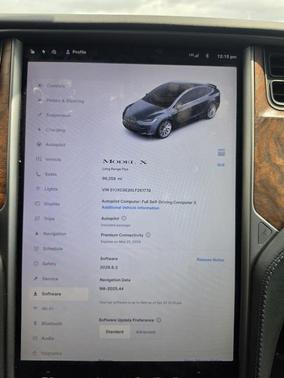 2020 Tesla Model X Long Range