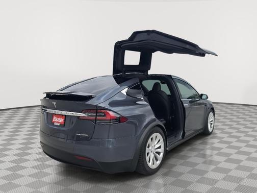 2020 Tesla Model X Long Range