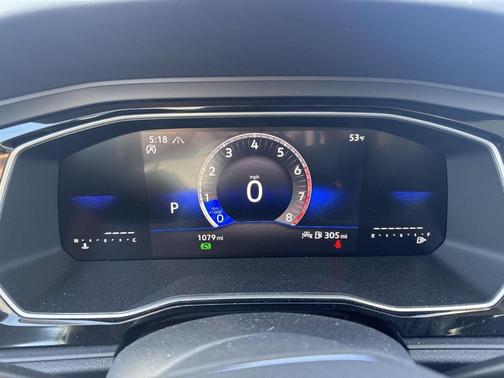 Platinum Gray Metallic 2024 Volkswagen Jetta 1.5T SE