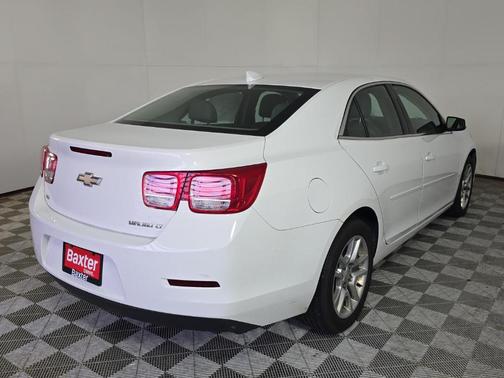 Summit White 2016 Chevrolet Malibu Limited LT
