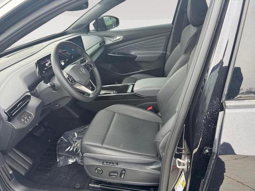 2023 Volkswagen ID.4 Pro S Plus