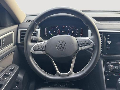 2023 Volkswagen Atlas 3.6L SE w/Technology