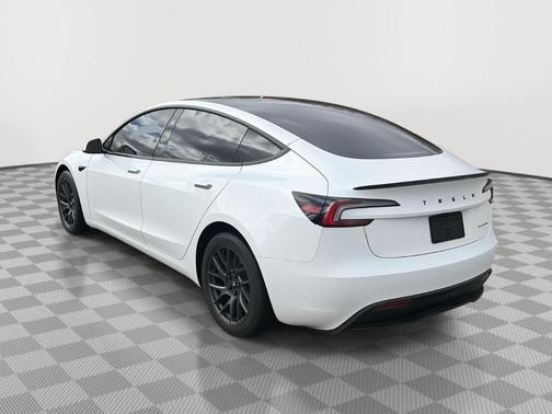 2025 Tesla Model 3 Long Range