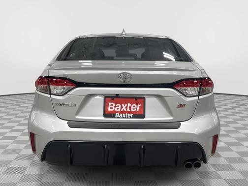 Classic Silver Metallic 2024 Toyota Corolla SE