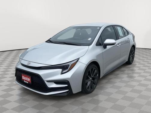 Classic Silver Metallic 2024 Toyota Corolla SE