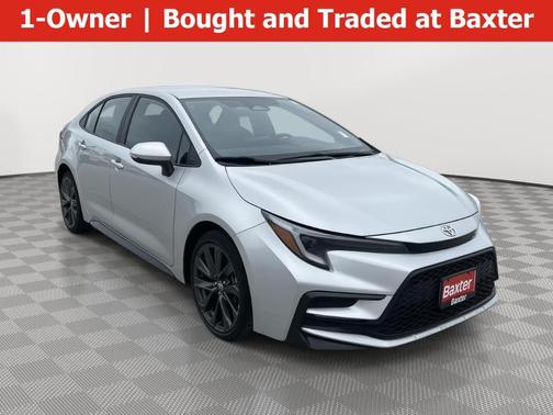 Classic Silver Metallic 2024 Toyota Corolla SE