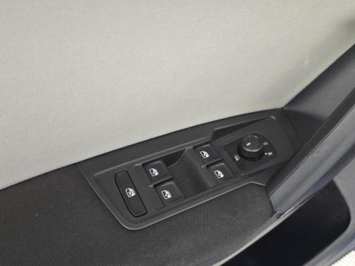 Silk Blue Metallic 2019 Volkswagen Tiguan 2.0T S