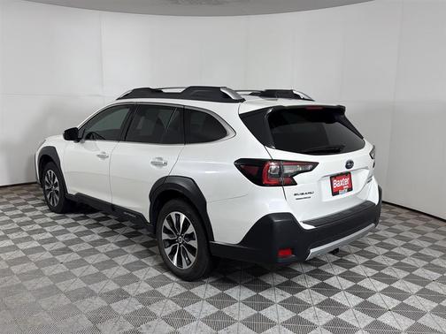 Crystal White Pearl 2024 Subaru Outback Touring XT
