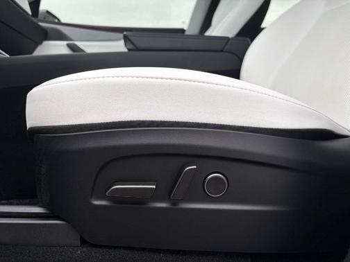 2026 Tesla Model Y Long Range