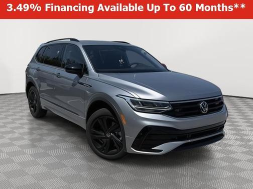 Pyrite Silver Metallic 2023 Volkswagen Tiguan 2.0T SE R-Line Black