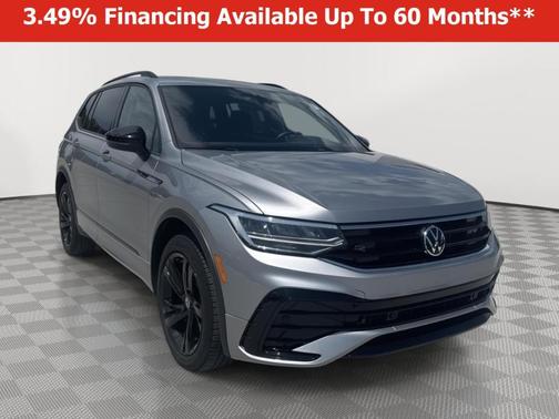 Pyrite Silver Metallic 2023 Volkswagen Tiguan 2.0T SE R-Line Black