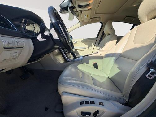 2015 Volvo S60 T5 Premier