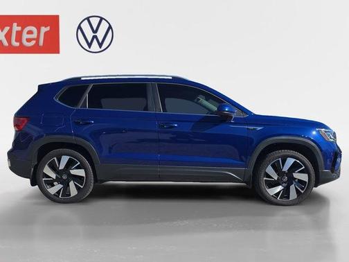 2024 Volkswagen Taos 1.5T SEL