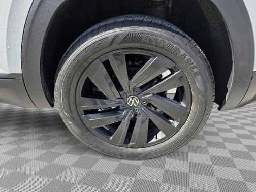 2022 Volkswagen Atlas Cross Sport 3.6L V6 SE w/Technology