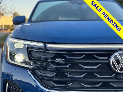 2025 Volkswagen Atlas 2.0T SEL Premium R-Line 4MOTION