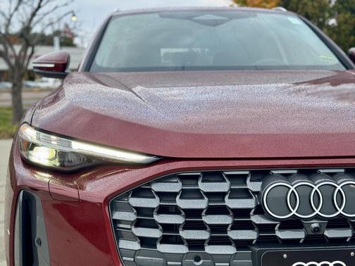 2025 Audi Q5 Premium Plus TFSI quattro S tronic