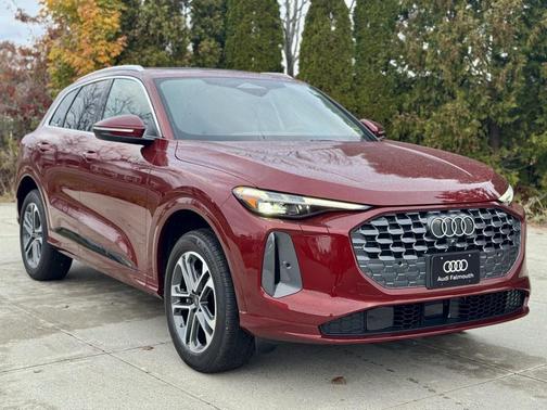 2025 Audi Q5 Premium Plus TFSI quattro S tronic