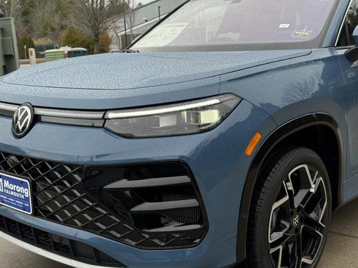 2026 Volkswagen Tiguan 2.0T SEL R-Line 4MOTION