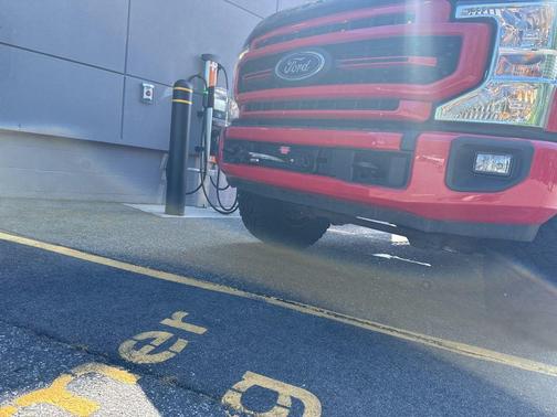 Rapid Red Metallic Tinted Clearcoat 2022 Ford F-250 Lariat