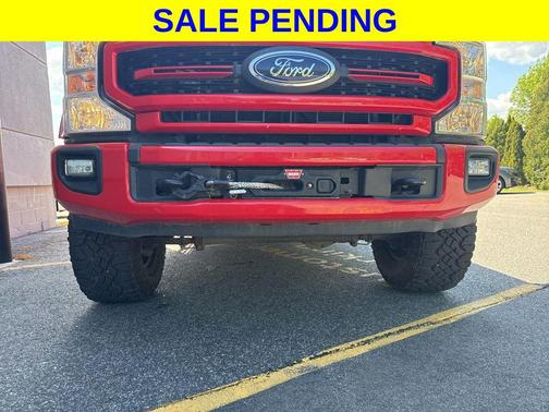 Rapid Red Metallic Tinted Clearcoat 2022 Ford F-250 Lariat