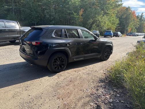 2024 Mazda CX-50 2.5 S Preferred Package