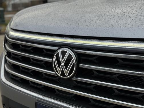 2024 Volkswagen Atlas 2.0T SE w/Technology 4MOTION