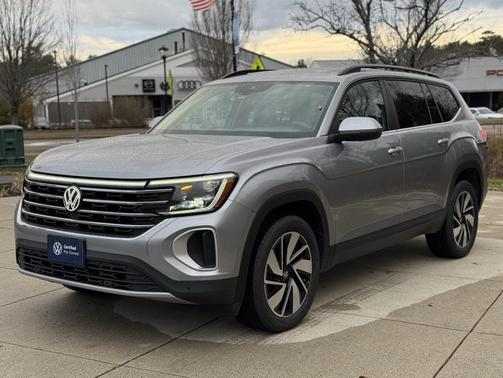 2024 Volkswagen Atlas 2.0T SE w/Technology 4MOTION