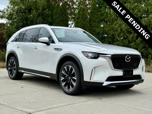 2024 Mazda CX-90 PHEV Premium Plus