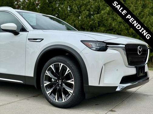 2024 Mazda CX-90 PHEV Premium Plus