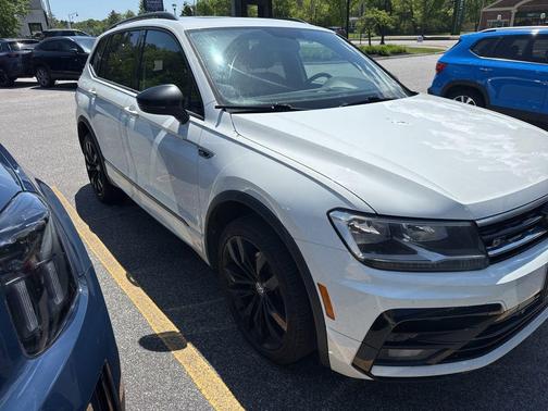 Pure White 2020 Volkswagen Tiguan 2.0T SE R-Line Black 4MOTION