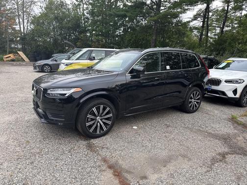2023 Volvo XC90 B6 Core