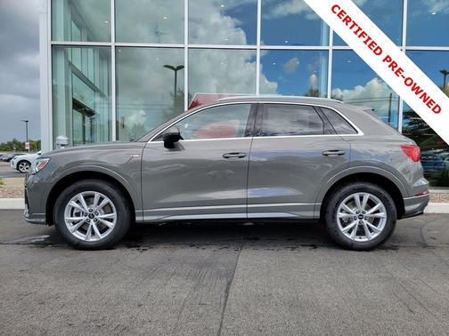 2025 Audi Q3 Premium 45 TFSI S line quattro Tiptronic