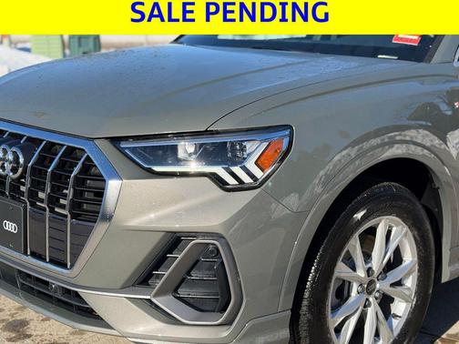 2025 Audi Q3 Premium 45 TFSI S line quattro Tiptronic