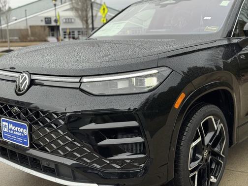 2026 Volkswagen Tiguan 2.0T SEL R-Line 4MOTION